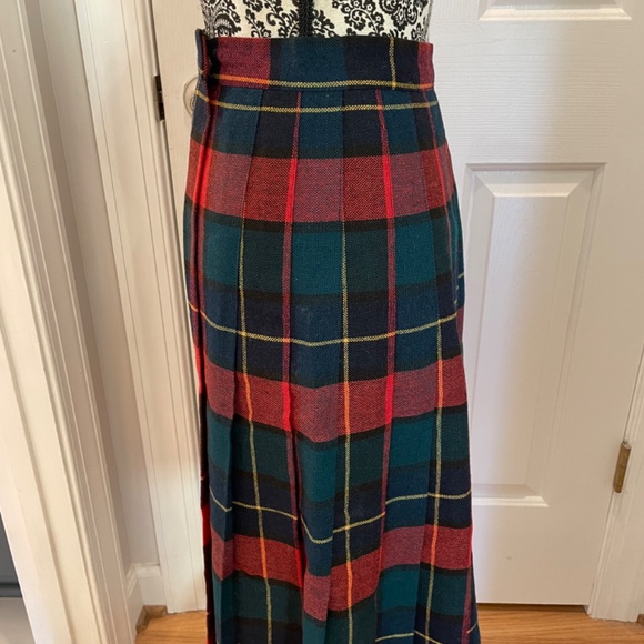 Vintage 1970’s Ann Steven’s NY Wrap Tartan Red Plaid Wool Skirt - Picture 4 of 9